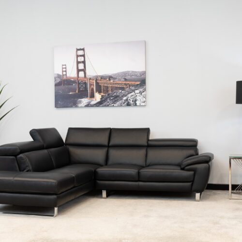 Da Vinci Italian Corner Suite with Left Hand Chaise in Black Leather